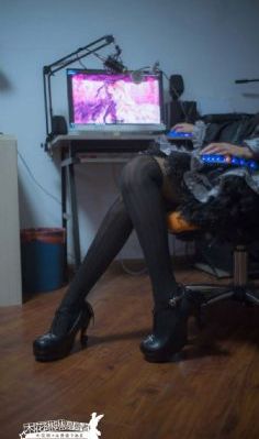 女子集中营_4K超清免费观看