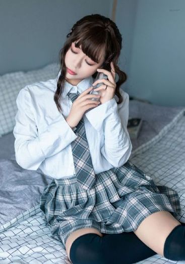 异世界迷宫里的后宫生活完整版_蓝光手机在线观看