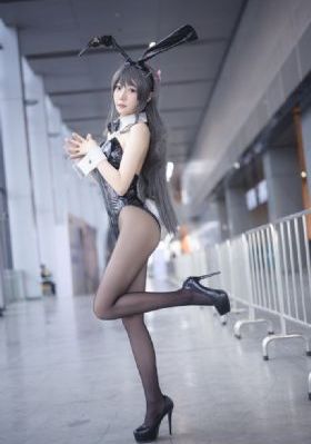 欧美free极品丰满肥臀_BD英语动漫免费观看